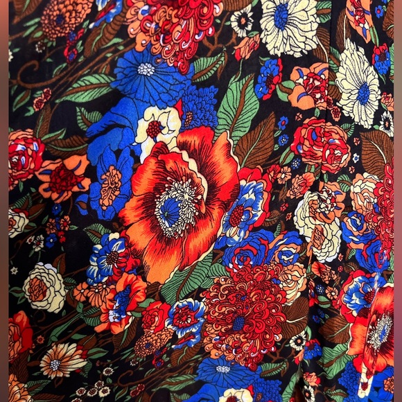 Mexicali Blues Floral, Maxi dress. Size XL. Black & bright florals - Picture 8 of 8